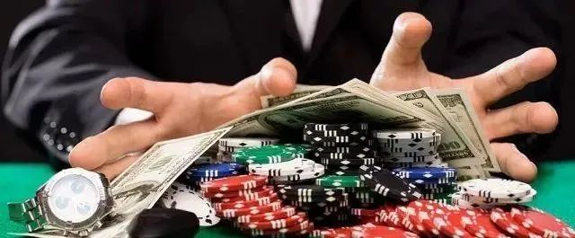 图片[1]-【EV扑克教学】职业牌手才知道，小口袋对子的技巧-EV德州扑克