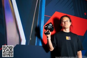 【EV扑克】EPT巴塞罗那 | David Yan夺得25K比赛冠军,国人选手丁彪获第六名!-EV德州扑克