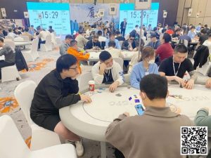 【EV扑克】HSPC厦门站主赛事共721人次参赛188人晋级，郑益峰与陈少忆分别登顶C/D组记分榜首-EV德州扑克
