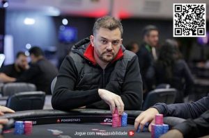 【EV扑克】巴西知名牌手打比赛收到双份起始筹码,他竟然敢带上桌,最终被无限期禁赛-EV德州扑克