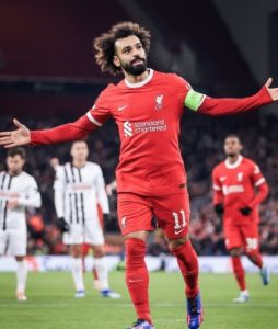 大发体育-欧战刷爆14纪录：萨拉赫卢卡库爆发 奥巴梅扬戴帽，大发助力你的致富之路！-EV德州扑克