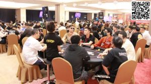 【EV扑克】2024CSSOP潮汕杯 | 众星登场,热情不减!主赛Day1C组165人次参赛,张志皓今日登顶,携40人晋级第二轮-EV德州扑克