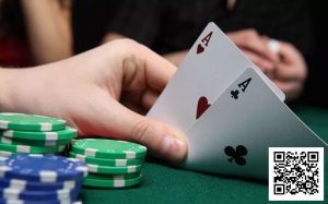 【EV扑克】拿到超对却没有位置优势，怎么打？-EV德州扑克