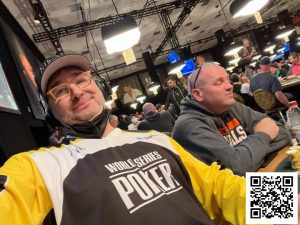 【EV扑克】话题 | 冷静下来，倾听自己：最常见的扑克心态漏洞-EV德州扑克