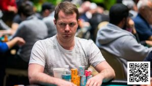 【EV扑克】这三个常犯的错误阻止你粉碎低级别常规桌游戏-EV德州扑克