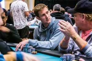 【EV扑克】当扑克被流量绑架：Brad Owen直言“我感觉自己像个骗子”-EV德州扑克