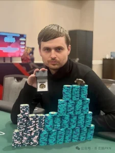 【EV扑克】6冠加冕！“嘴炮王”Martin Kabrhel再夺WSOPC金戒指，生涯奖金突破1900万美元-EV德州扑克
