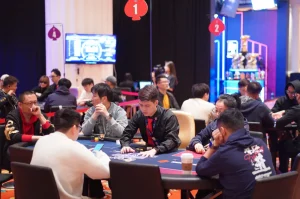 【EV扑克】PD22济州站第二日战报｜8:1 悬殊比分进入单挑，罗爽轻松拿下济州开幕赛冠军！-EV德州扑克