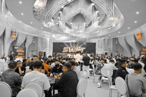 【EV扑克】SWPT·广安站 | 从“抚仙湖杯”到SWPT，西南扑克标杆赛事华丽升级，首日战火点燃！马鹏龙斩获回馈赛冠军-EV德州扑克