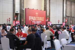 【EV扑克】GAKC皇冠杯廊坊站｜高能炸场！主赛半决赛162人角逐，17人晋级决赛，包喜豪3815000记分牌成为CL-EV德州扑克