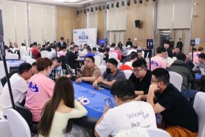 【EV扑克】泰山之巅扑克系列赛第四日|主赛预选赛收官,丙组丁组双箭齐发,刘鹏带领180人闯入复赛,刘鹏,黄星灿分获丙/丁组CL-EV德州扑克