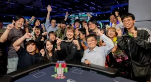 【EV扑克】日本扑克军团2026年WSOP爆发:3条金手链、300人包机远征,从个体突围到系统输出-EV德州扑克