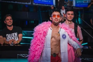 【EV扑克】WSOP决赛桌“多弗朗明哥”引爆赛场,他从全场垫底打到了冠军争夺者-EV德州扑克