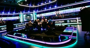 【EV扑克】WSOP新赛事惹争议:金手链也开始搞“VIP包厢”了?-EV德州扑克